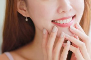 歯並びの良い女性